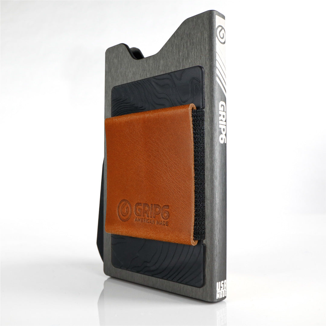 minimalist metal wallet gunmetal color swatch-image