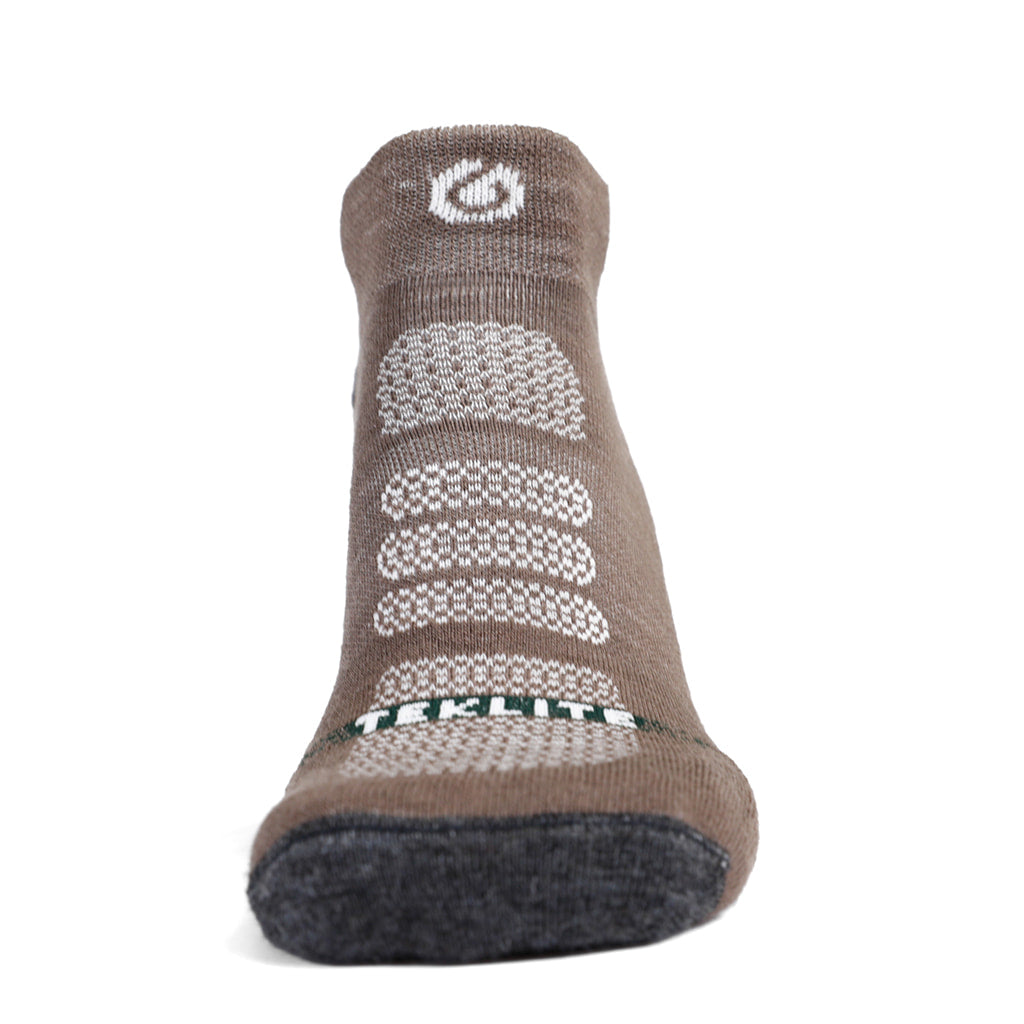 brown wool ankle sock front view